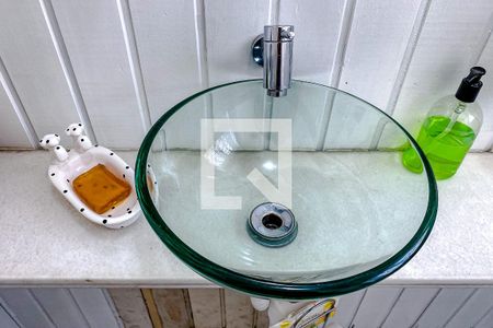 Casa à venda com 238m², 2 quartos e 7 vagasLavabo