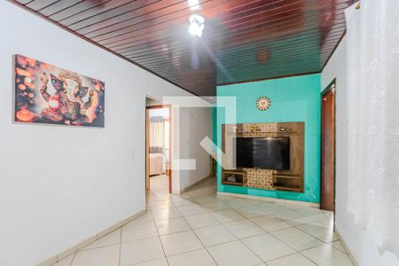 Sala de casa para alugar com 3 quartos, 300m² em Vila São José, Porto Alegre