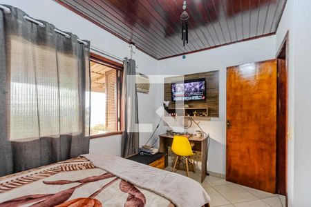 Quarto 1 de casa para alugar com 3 quartos, 300m² em Vila São José, Porto Alegre