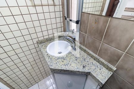 Apartamento para alugar com 55m², 2 quartos e 1 vagaLavabo