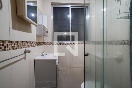Banheiro de apartamento para alugar com 2 quartos, 40m² em Centro, Niterói