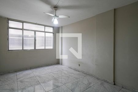 Quarto 1 de apartamento à venda com 2 quartos, 40m² em Centro, Niterói