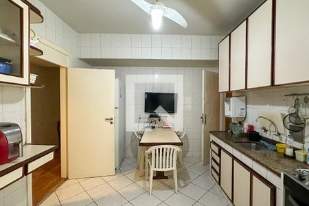 Apartamento à venda com 170m², 3 quartos e 1 vagaCozinha