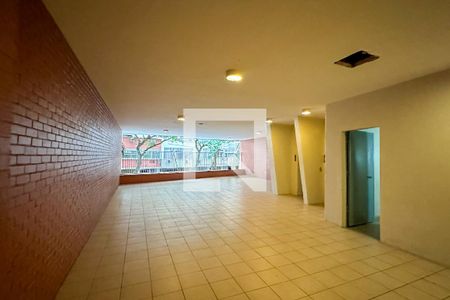 Apartamento à venda com 170m², 3 quartos e 1 vagaÁrea comum - Salão de festas