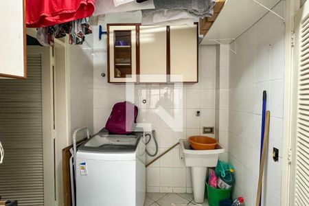 Apartamento à venda com 170m², 3 quartos e 1 vagaÁrea de Serviço