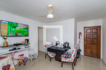 Sala de apartamento à venda com 2 quartos, 55m² em Olaria, Rio de Janeiro