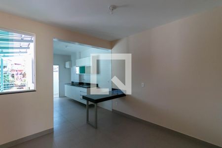Casa para alugar com 2 quartos, 47m² em Santo Andre, Belo Horizonte