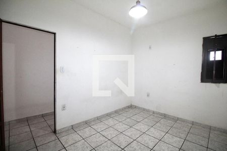 Casa para alugar com 80m², 2 quartos e sem vaga Casa para alugar com 80m², 2 quartos e sem vagaQuarto 2