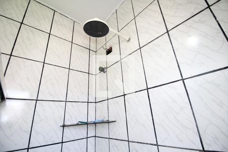 Casa para alugar com 80m², 2 quartos e sem vaga Casa para alugar com 80m², 2 quartos e sem vagaBanheiro da Suíte