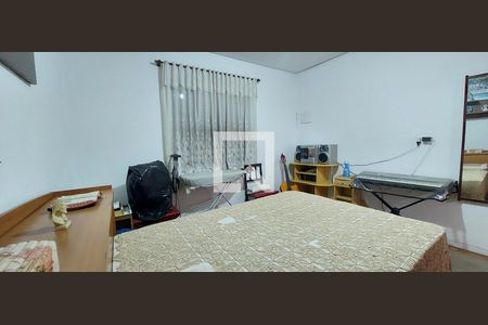 Quarto 1 de casa à venda com 1 quarto, 85m² em Vila Eldízia, Santo André