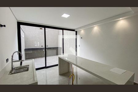 Casa à venda com 144m², 3 quartos e 2 vagasCozinha