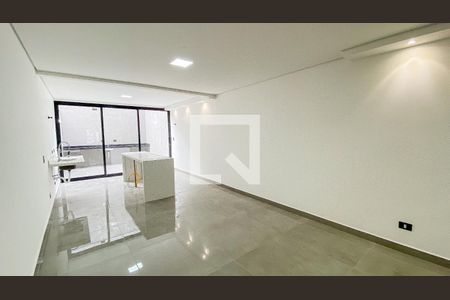 Casa à venda com 144m², 3 quartos e 2 vagasCozinha - Sala de Jantar