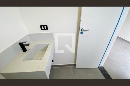 Casa à venda com 144m², 3 quartos e 2 vagasBanheiro da Suíte 1