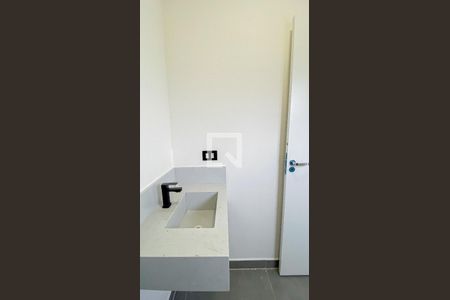 Casa à venda com 144m², 3 quartos e 2 vagasBanheiro da Suíte 1