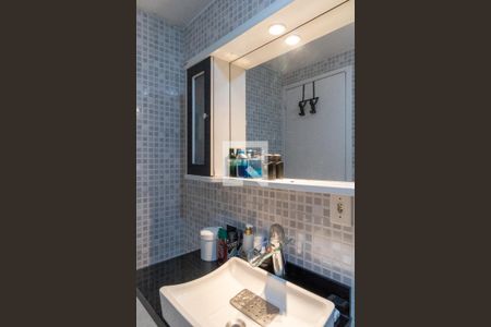 Apartamento à venda com 78m², 3 quartos e 2 vagasBanheiro Social