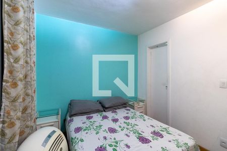 Apartamento à venda com 78m², 3 quartos e 2 vagasQuarto 2
