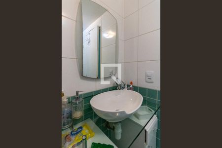 Apartamento à venda com 78m², 3 quartos e 2 vagasBanheiro Quarto 2