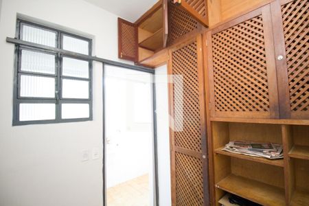 Apartamento para alugar com 90m², 3 quartos e 2 vagasQuarto de Serviço