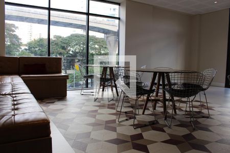 Apartamento à venda com 92m², 2 quartos e 1 vagaÁrea comum