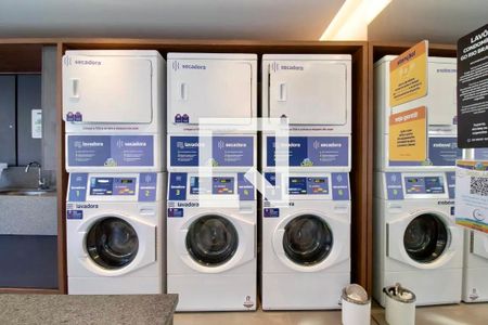 Área Comum - Lavanderia de kitnet/studio à venda com 1 quarto, 24m² em Rio Branco, Porto Alegre