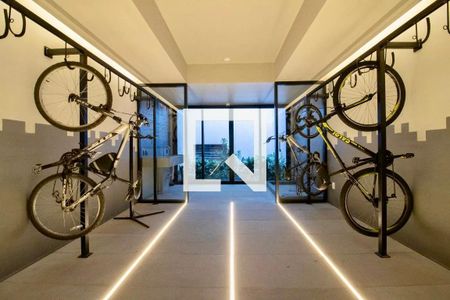 Área Comum - Bicicletário de kitnet/studio à venda com 1 quarto, 24m² em Rio Branco, Porto Alegre