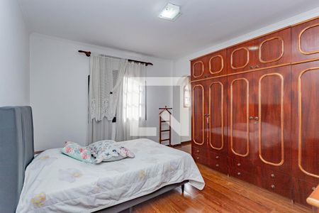 Suíte de casa à venda com 3 quartos, 128m² em Jardim Santa Emilia, São Paulo