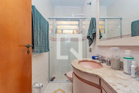 Casa à venda com 128m², 3 quartos e 2 vagas Casa à venda com 128m², 3 quartos e 2 vagasBanheiro da Suíte