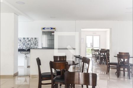 Apartamento para alugar com 54m², 2 quartos e 1 vaga Apartamento para alugar com 54m², 2 quartos e 1 vagaÁrea comum - Salão de festas