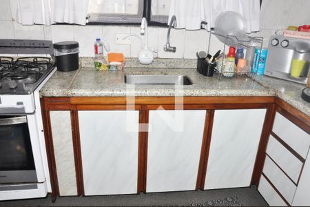 Apartamento à venda com 104m², 3 quartos e 2 vagasCozinha