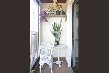 Apartamento à venda com 104m², 3 quartos e 2 vagasVaranda