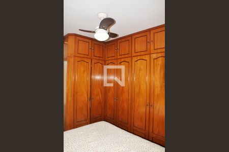 Apartamento à venda com 104m², 3 quartos e 2 vagasQuarto 01 com Suíte