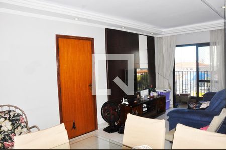 Apartamento à venda com 104m², 3 quartos e 2 vagasSala com Sala de Jantar e Varanda