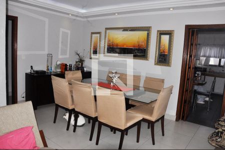 Apartamento à venda com 104m², 3 quartos e 2 vagasSala com Sala de Jantar e Varanda