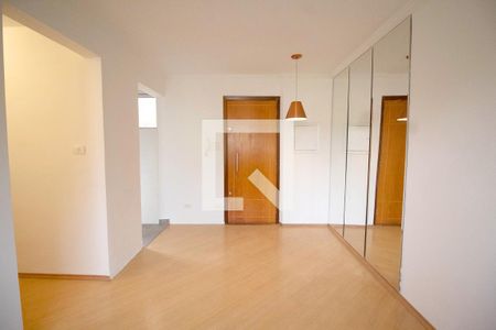 Sala de apartamento para alugar com 2 quartos, 49m² em Alto de Pinheiros, São Paulo
