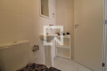 Banheiro da suíte de apartamento para alugar com 1 quarto, 31m² em Jardim Cidalia, São Paulo
