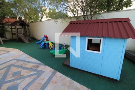 Apartamento para alugar com 96m², 2 quartos e 2 vagasÁrea comum - Playground