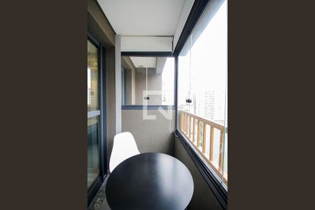 Varanda de kitnet/studio para alugar com 1 quarto, 22m² em Jardim Paulista, São Paulo
