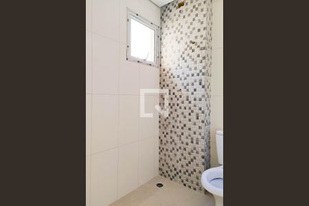 Apartamento à venda com 70m², 2 quartos e 1 vaga Apartamento à venda com 70m², 2 quartos e 1 vagaBanheiro Social