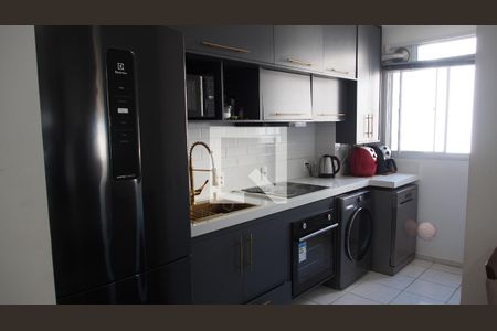 Cozinha e Área de Serviço de apartamento para alugar com 2 quartos, 47m² em Jardim Shangai, Jundiaí