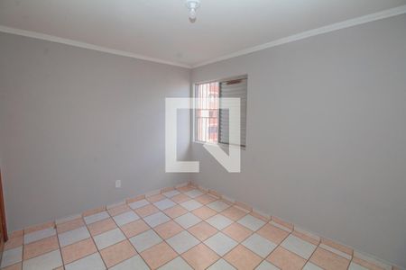 Quarto 2 de apartamento para alugar com 2 quartos, 50m² em Jardim Ângela (zona Leste), São Paulo