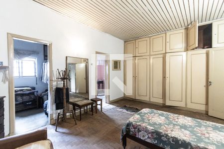 Casa à venda com 220m², 3 quartos e 2 vagas Casa à venda com 220m², 3 quartos e 2 vagasQuarto 1