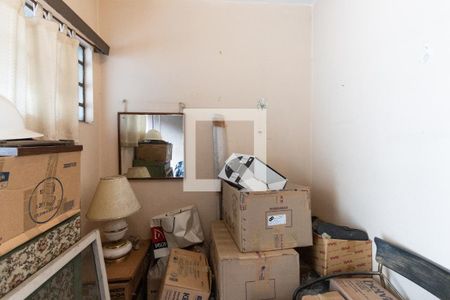 Casa à venda com 220m², 3 quartos e 2 vagas Casa à venda com 220m², 3 quartos e 2 vagasQuarto de serviço