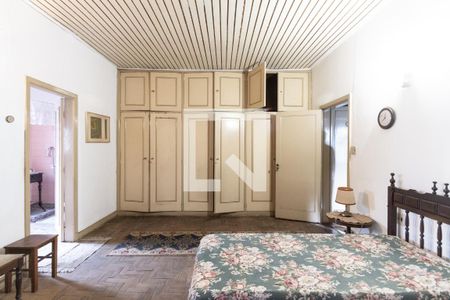 Casa à venda com 220m², 3 quartos e 2 vagas Casa à venda com 220m², 3 quartos e 2 vagasQuarto 1