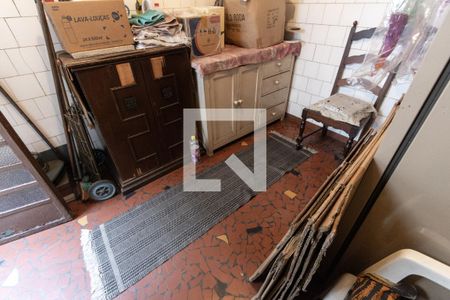 Casa à venda com 220m², 3 quartos e 2 vagas Casa à venda com 220m², 3 quartos e 2 vagasÁrea de serviço