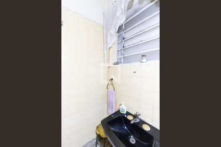 Casa à venda com 220m², 3 quartos e 2 vagas Casa à venda com 220m², 3 quartos e 2 vagasBanheiro 1