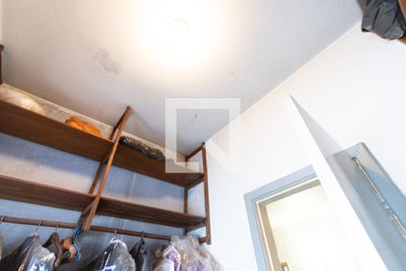 Casa à venda com 220m², 3 quartos e 2 vagas Casa à venda com 220m², 3 quartos e 2 vagasQuarto 1