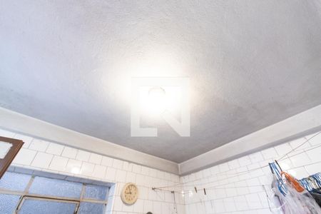 Casa à venda com 220m², 3 quartos e 2 vagas Casa à venda com 220m², 3 quartos e 2 vagasÁrea de serviço