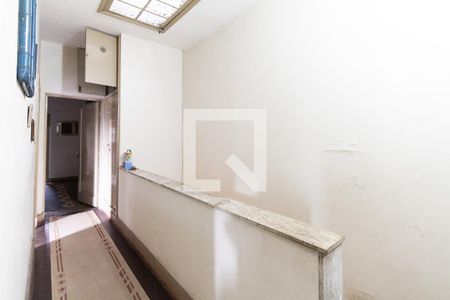 Casa à venda com 220m², 3 quartos e 2 vagas Casa à venda com 220m², 3 quartos e 2 vagasCorredor