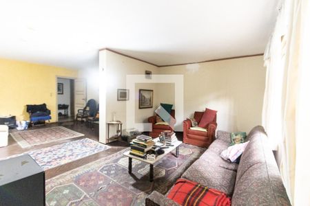 Sala de casa à venda com 3 quartos, 220m² em Água Branca, São Paulo