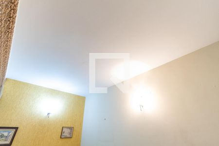 Casa à venda com 220m², 3 quartos e 2 vagas Casa à venda com 220m², 3 quartos e 2 vagasSala de jantar